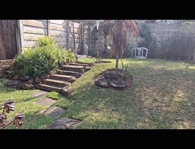3 BEDROOM SECTIONAL TITLE TO LET IN HOWICK CENTRAL